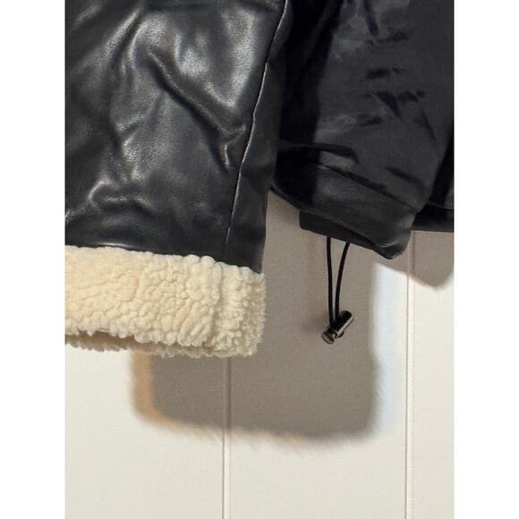Debby Collection · Small · Faux Leather · Puffer · Sherpa Trim · Black Cream - Picture 7 of 7